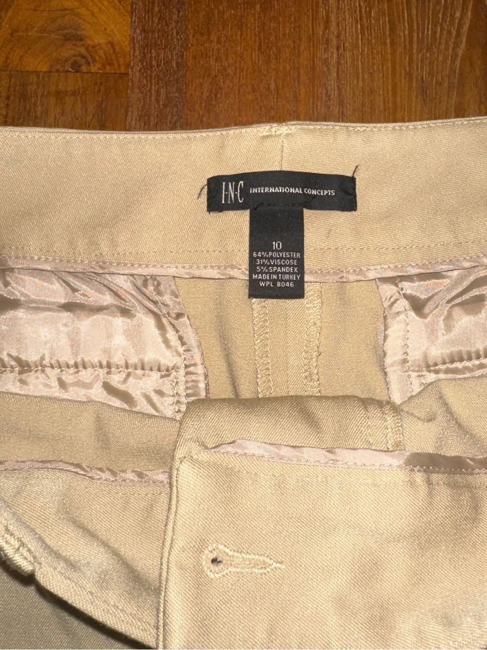INC Women’s Cream Straight-Leg Dress Pants Size 10 - Picture 3 of 3